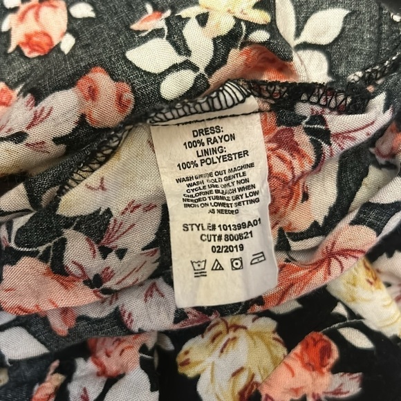 Louna Floral Romper | SIZE XS - Picture 8 of 8